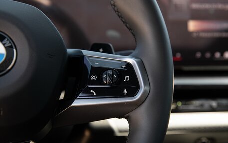 BMW 5 серия, 2024 год, 6 890 000 рублей, 17 фотография
