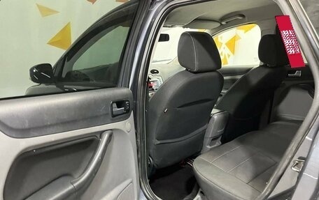 Ford Focus II рестайлинг, 2011 год, 700 000 рублей, 23 фотография