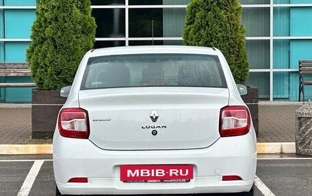Renault Logan II, 2018 год, 870 000 рублей, 10 фотография