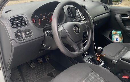 Volkswagen Polo VI (EU Market), 2017 год, 885 000 рублей, 11 фотография