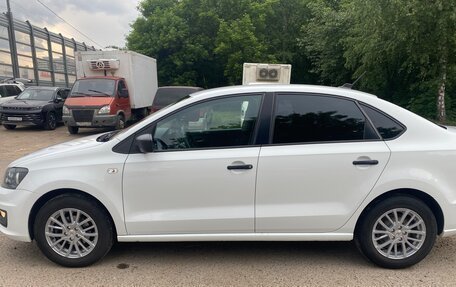 Volkswagen Polo VI (EU Market), 2017 год, 885 000 рублей, 3 фотография