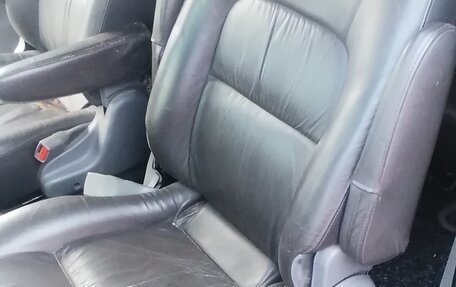 KIA Carnival III, 2003 год, 350 000 рублей, 10 фотография