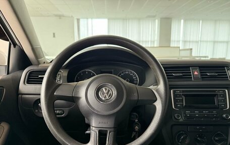Volkswagen Jetta VI, 2014 год, 930 000 рублей, 18 фотография