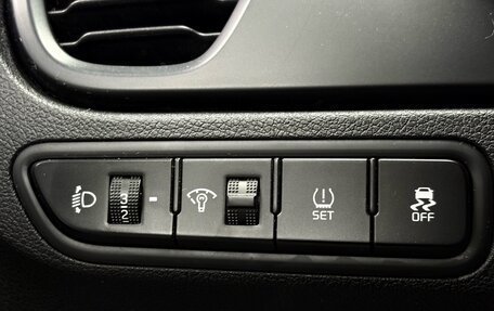 KIA Rio IV, 2021 год, 1 830 000 рублей, 10 фотография