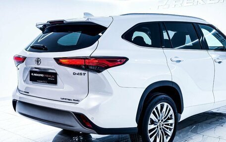 Toyota Highlander, 2025 год, 5 550 000 рублей, 31 фотография