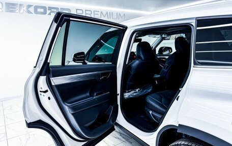 Toyota Highlander, 2025 год, 5 550 000 рублей, 29 фотография