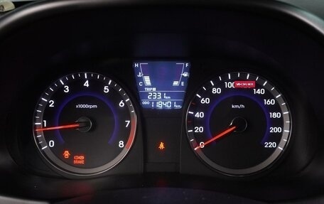 Hyundai Solaris II рестайлинг, 2012 год, 919 000 рублей, 14 фотография