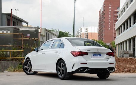 Mercedes-Benz A-Класс, 2025 год, 3 700 000 рублей, 3 фотография