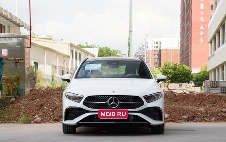 Mercedes-Benz A-Класс, 2025 год, 3 700 000 рублей, 6 фотография
