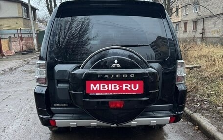 Mitsubishi Pajero IV, 2011 год, 1 800 000 рублей, 5 фотография
