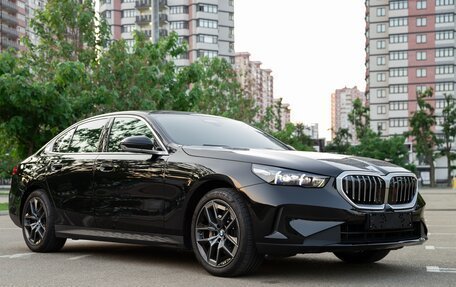 BMW 5 серия, 2024 год, 7 590 000 рублей, 16 фотография