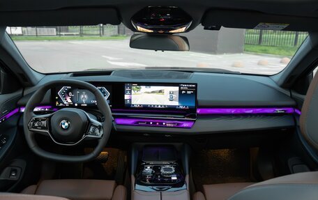 BMW 5 серия, 2024 год, 7 590 000 рублей, 27 фотография