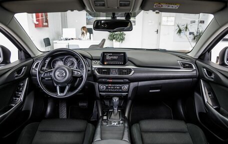 Mazda 6, 2017 год, 1 898 000 рублей, 16 фотография