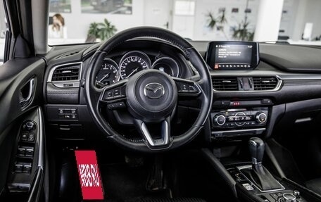 Mazda 6, 2017 год, 1 898 000 рублей, 17 фотография