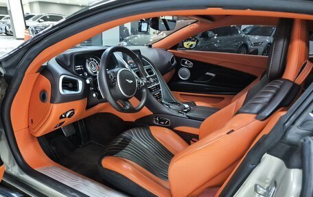 Aston Martin DB11 I, 2018 год, 13 900 000 рублей, 6 фотография