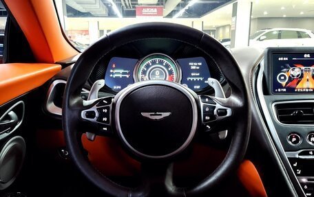 Aston Martin DB11 I, 2018 год, 13 900 000 рублей, 9 фотография