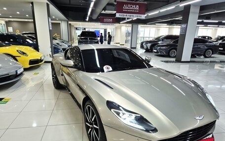 Aston Martin DB11 I, 2018 год, 13 900 000 рублей, 3 фотография