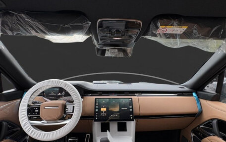 Land Rover Range Rover IV рестайлинг, 2025 год, 24 800 000 рублей, 4 фотография