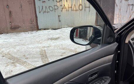 Mitsubishi Outlander III рестайлинг 3, 2013 год, 1 300 000 рублей, 12 фотография