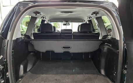 Toyota Land Cruiser Prado 150 рестайлинг 2, 2020 год, 4 657 000 рублей, 10 фотография