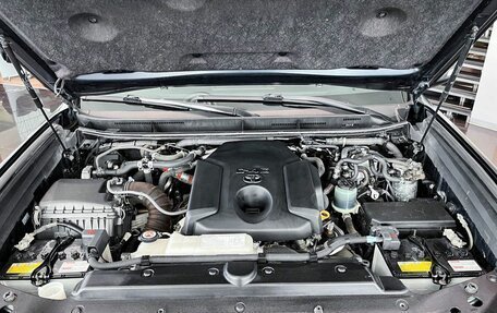 Toyota Land Cruiser Prado 150 рестайлинг 2, 2020 год, 4 657 000 рублей, 9 фотография