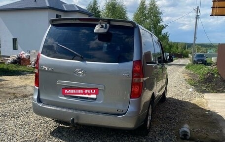 Hyundai Grand Starex Grand Starex I рестайлинг 2, 2011 год, 1 750 000 рублей, 14 фотография