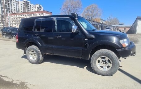 Mitsubishi Pajero III рестайлинг, 2002 год, 1 300 000 рублей, 2 фотография