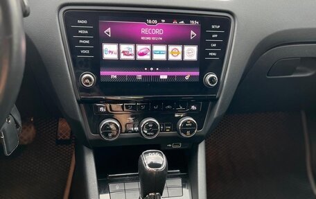 Skoda Octavia, 2018 год, 1 780 000 рублей, 12 фотография
