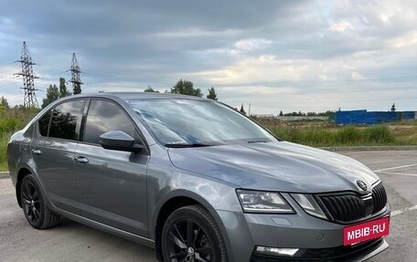 Skoda Octavia, 2018 год, 1 780 000 рублей, 2 фотография