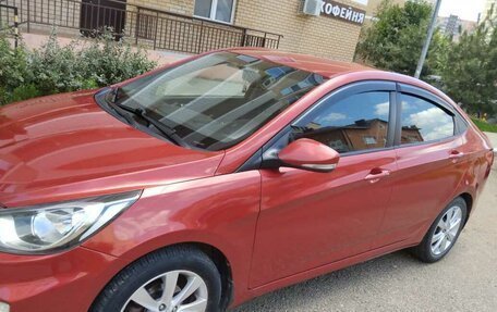 Hyundai Solaris II рестайлинг, 2011 год, 830 000 рублей, 5 фотография