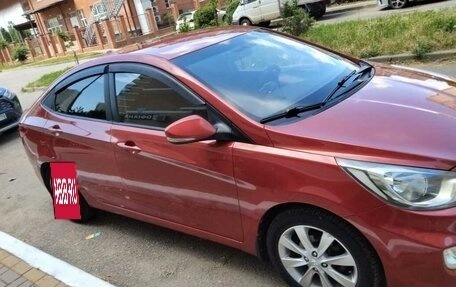 Hyundai Solaris II рестайлинг, 2011 год, 830 000 рублей, 4 фотография