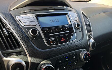 Hyundai ix35 I рестайлинг, 2012 год, 799 000 рублей, 13 фотография