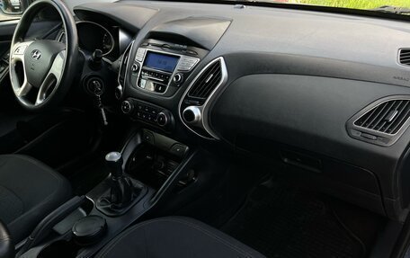 Hyundai ix35 I рестайлинг, 2012 год, 799 000 рублей, 9 фотография