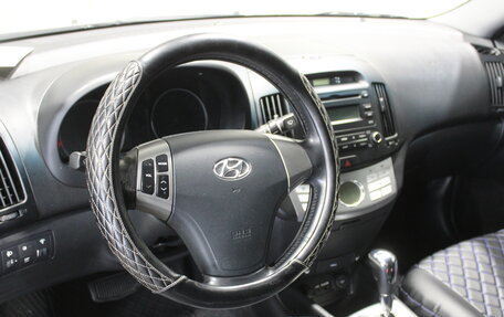 Hyundai Elantra IV, 2010 год, 825 000 рублей, 10 фотография