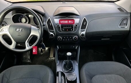 Hyundai ix35 I рестайлинг, 2012 год, 799 000 рублей, 12 фотография