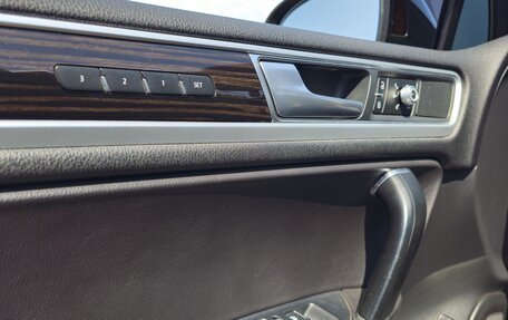 Volkswagen Touareg III, 2016 год, 3 800 000 рублей, 17 фотография