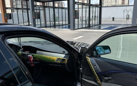 BMW 5 серия, 2005 год, 800 000 рублей, 7 фотография