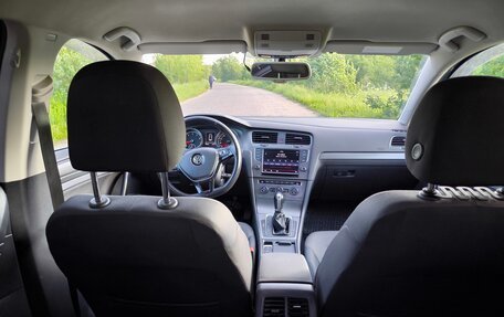 Volkswagen Golf VII, 2013 год, 1 390 000 рублей, 28 фотография