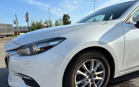 Mazda 3, 2018 год, 2 200 000 рублей, 15 фотография