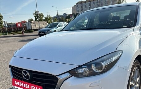 Mazda 3, 2018 год, 2 200 000 рублей, 18 фотография