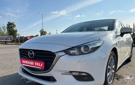 Mazda 3, 2018 год, 2 200 000 рублей, 16 фотография