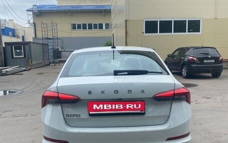 Skoda Rapid II, 2021 год, 1 350 000 рублей, 2 фотография