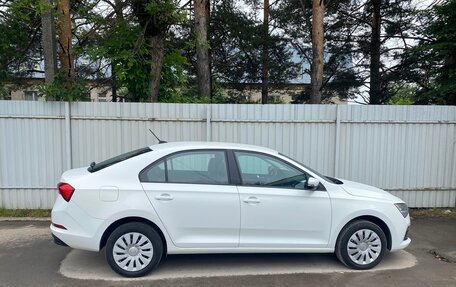 Skoda Rapid II, 2021 год, 1 350 000 рублей, 13 фотография