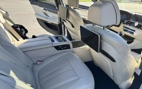 BMW 7 серия, 2015 год, 4 000 000 рублей, 12 фотография