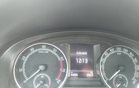 Skoda Rapid I, 2018 год, 1 650 000 рублей, 2 фотография