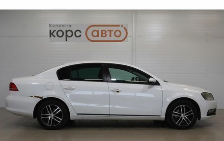 Volkswagen Passat B7, 2011 год, 720 000 рублей, 4 фотография