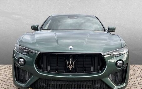 Maserati Levante I, 2024 год, 31 200 000 рублей, 1 фотография