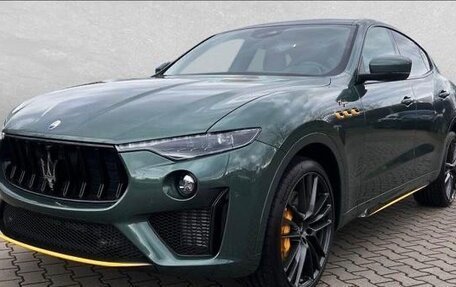 Maserati Levante I, 2024 год, 31 200 000 рублей, 2 фотография