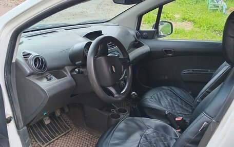 Chevrolet Spark III, 2011 год, 450 000 рублей, 5 фотография