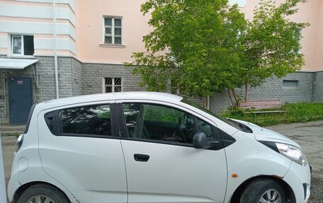 Chevrolet Spark III, 2011 год, 450 000 рублей, 6 фотография